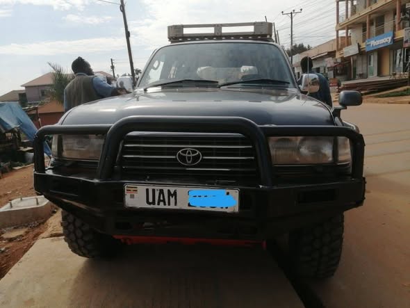 toyota land cruiser