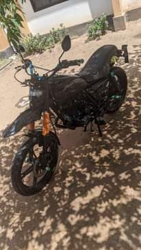 A picture of Skymark gn 125