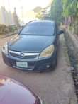 A picture of money needed Automatic drive Engine and gear perfect Ac is