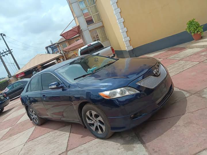 A picture of Toyota Corolla Sport 08033467634