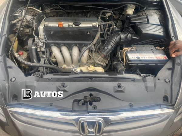 A picture of KB AUTOs Honda Dc discussion continues Year 2007 model direct