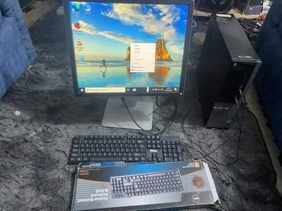 A picture of Computer Desktop