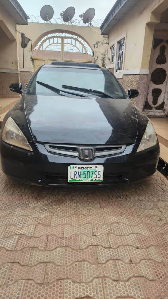 A picture of Distress Honda EOD