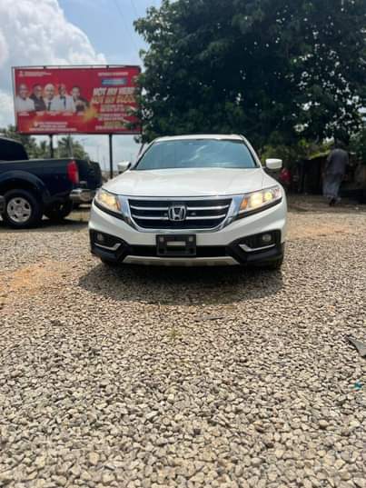 A picture of A Super Clean Neatly Used Honda Crosstour 2014 Model With