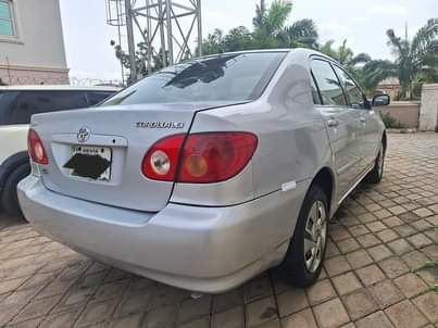 A picture of First Body 2006 Corolla with a sound and noiseless engine