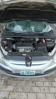 A picture of Peugeot 307 2005 model manual Transmission 4 sale Bought Direct