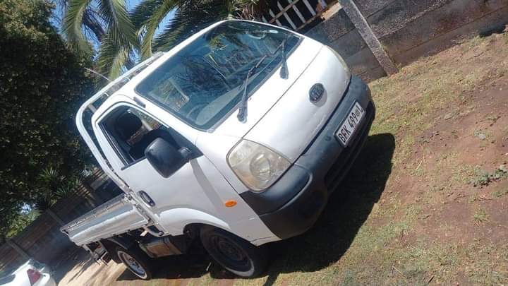 cars under 2000