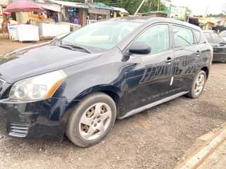 A picture of 2009 Pontiac Vibe 2009 5H