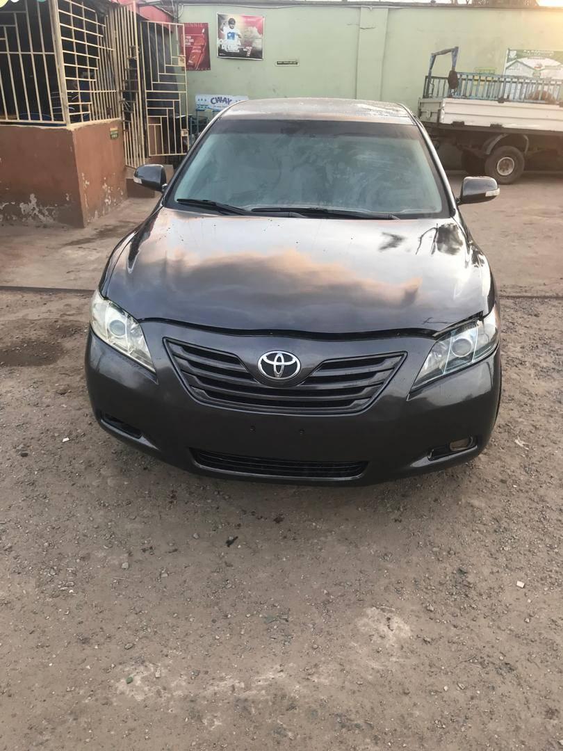 A picture of 2008 Toyota Camry 2008 Black