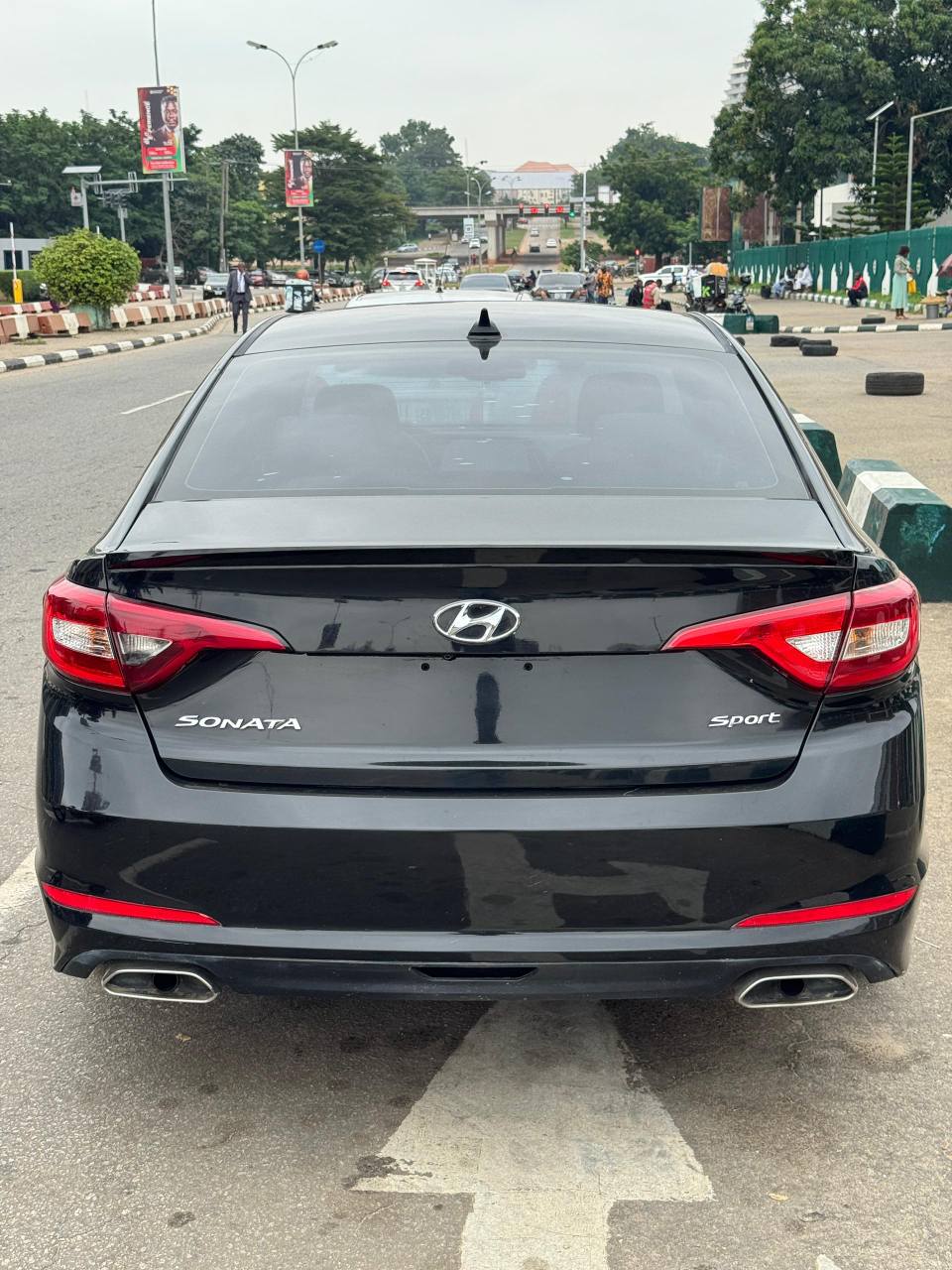 A picture of Hyundai sonata 2016