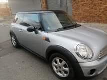 A picture of 2009 MINI cooper coupes