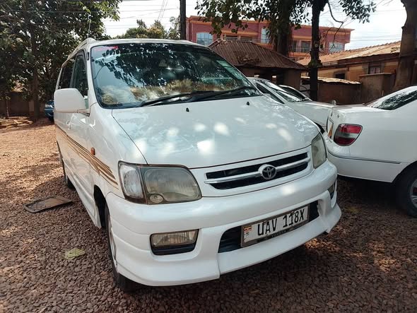 A picture of Toyota Noah 11 5 millions negotiable CALL 0786 92 82