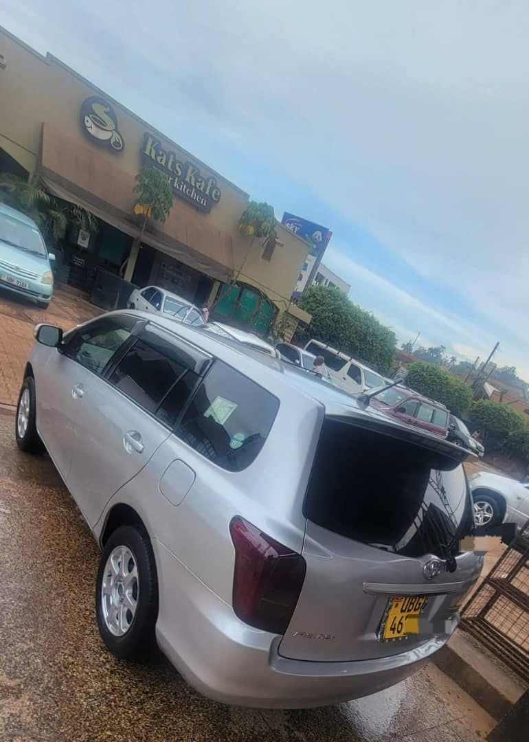 A picture of Quick sell 21 5m 0707442262 0767305199