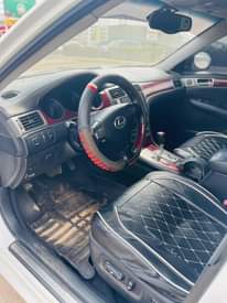 A picture of Neatly used Lexus ES 330 2005 model Price 3 7m