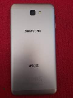A picture of Samsung j7prime