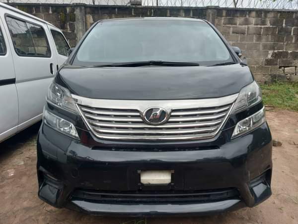 A picture of A Neat Toyota vellfire for sale Everything is good and