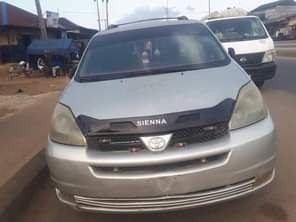 A picture of NEATLY USED SIENNA SOUND ENGINE NOTE FAULT GEAR Selects only