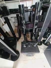 A picture of LG BLU RAY. mziki mnene mshine iko safii Ina spica.