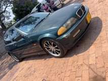 classifieds/cars bmw