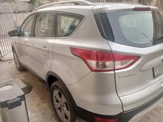 A picture of 2016 Ford Escape