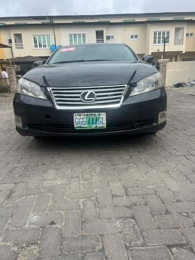 A picture of REGISTERED 2011 LEXUS ES350