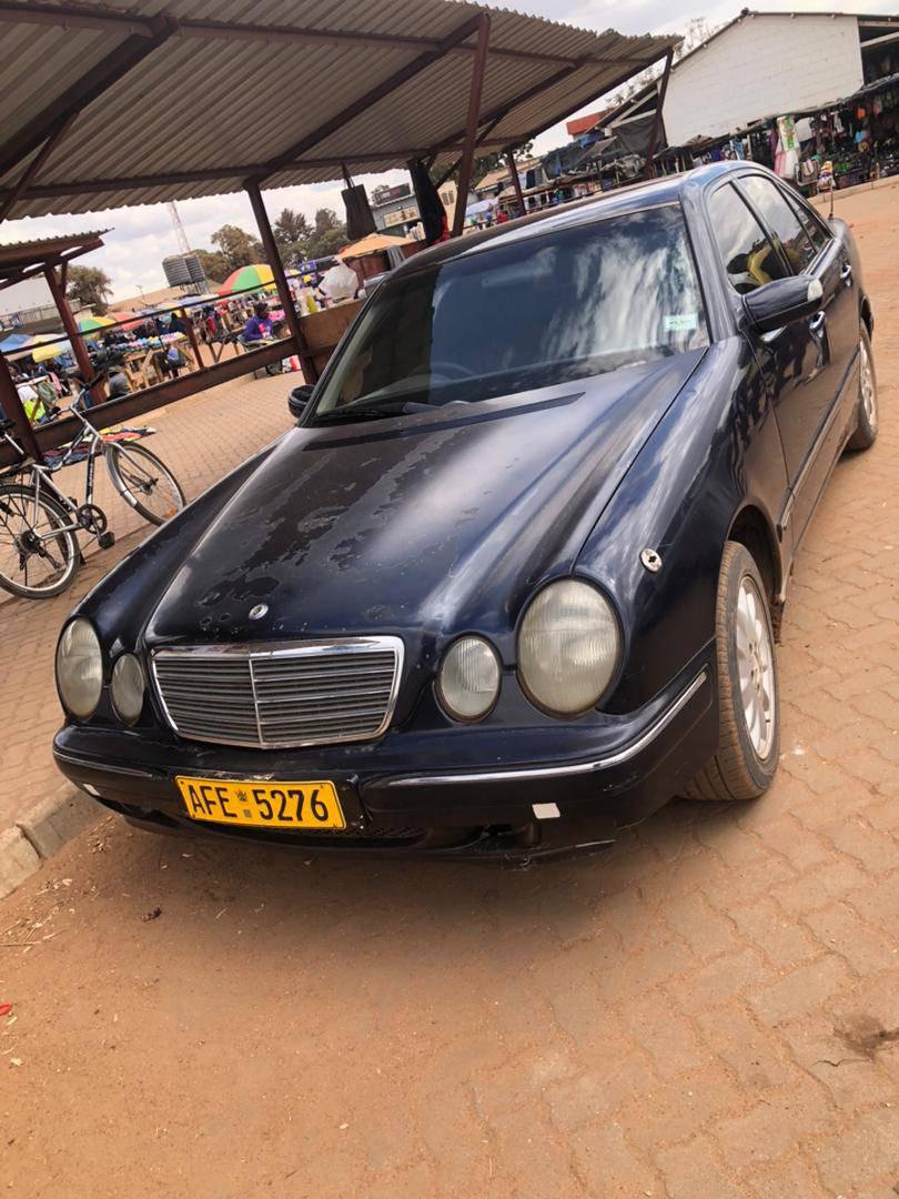 classifieds/cars mercedes