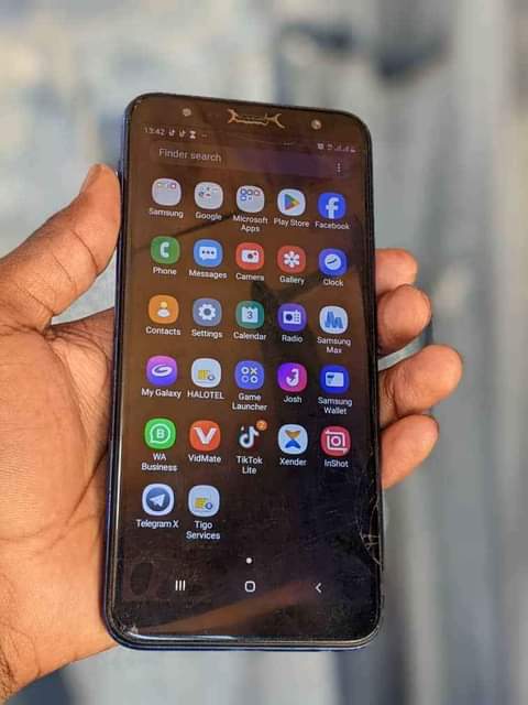 samsung j4