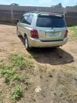 A picture of TOYOTA HIGHLANDER 2004 MODEL NIG USED