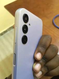 A picture of Nauza samsung A14 haina shida yoyote nataka 230k nichek inbox