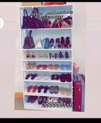 A picture of TUNATENGENEZA NA KUUZA FURNITURE ZA MAJUMBANI NA OFFICEN TUNAPATIKANA MWANANYAMALA