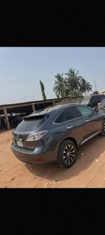 A picture of 2010 lexus Rx 350 upgraded to 2014 model