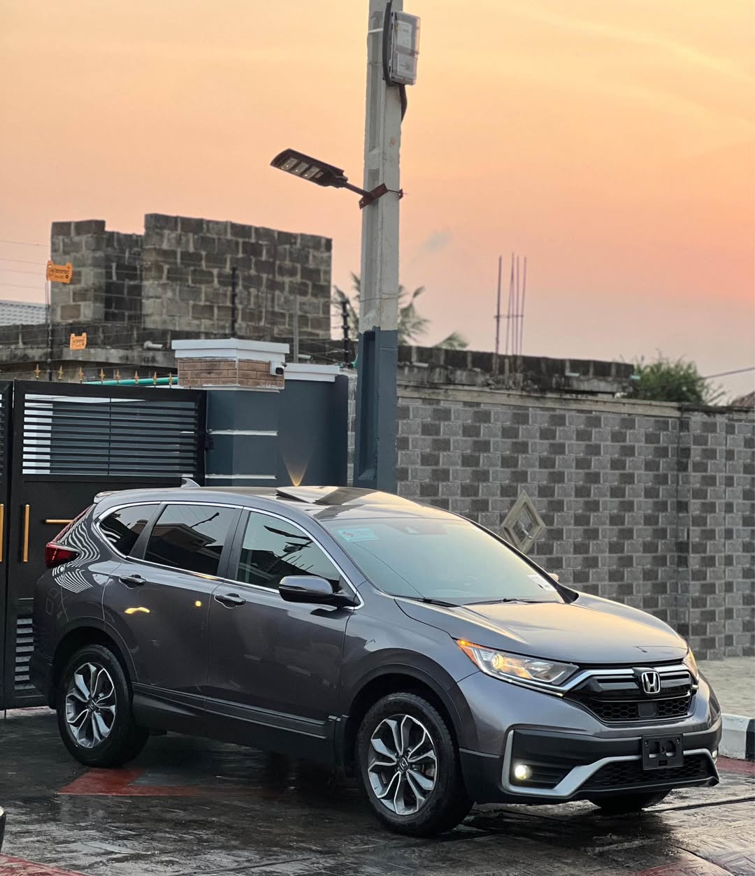 A picture of Foreign used 2022 Honda CRV