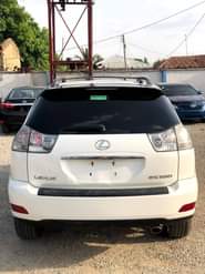 A picture of TOK S STANDARD An Extremely Clean Used Lexus RX330 2005