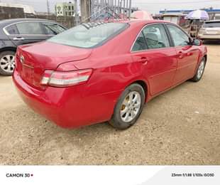 A picture of Toyota Camry 2011 spider 