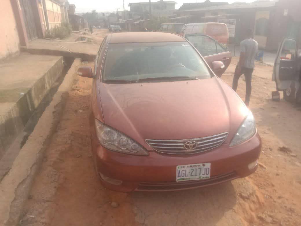 A picture of 2006 Toyota Camry camry