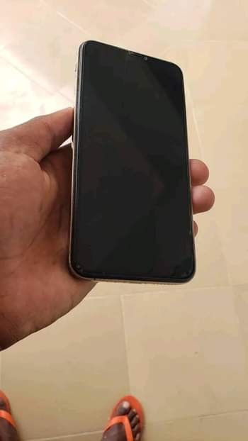 A picture of Iphone 13
