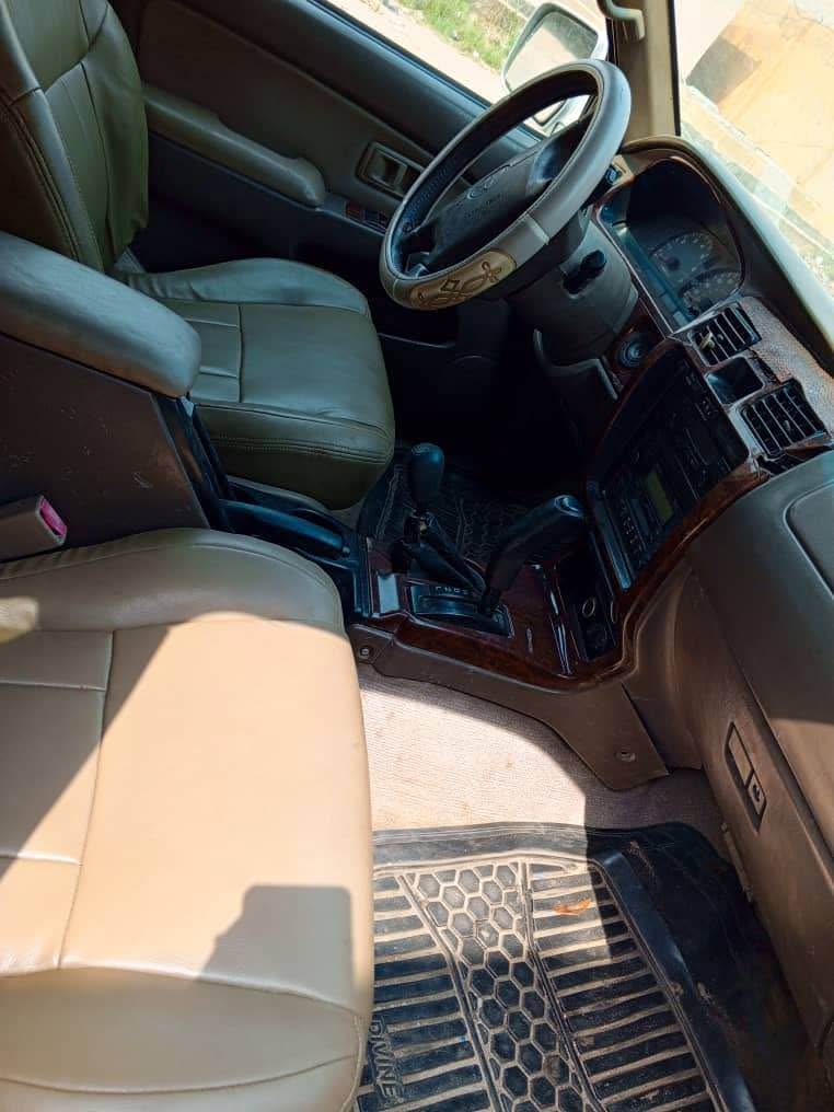 A picture of Toyota 4runner