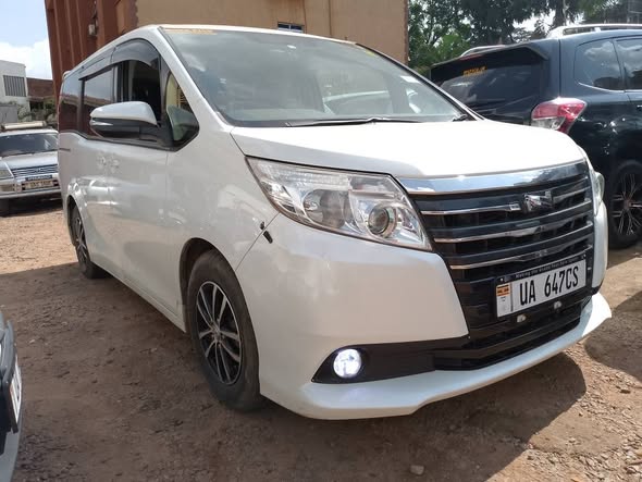 A picture of Toyota Noah Model 2016 For Sale 0787181703 0704482571 Call Whatsapp