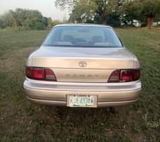 A picture of Toyota Camry 1998 orobo