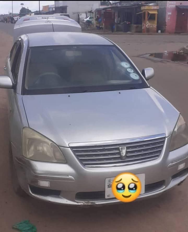 toyota premio