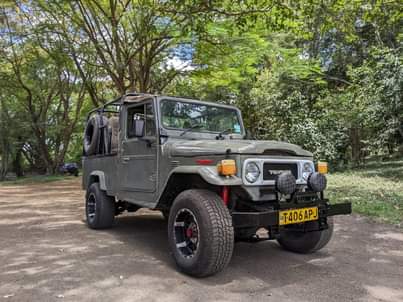 toyota land cruiser