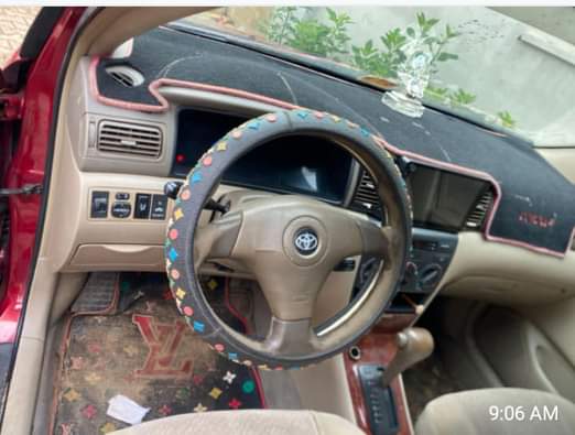 A picture of This is a very clean first body 2007 corrolla with