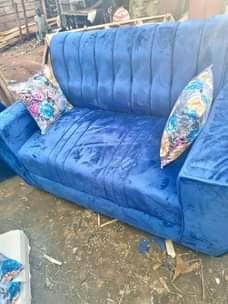 A picture of 2 seater
