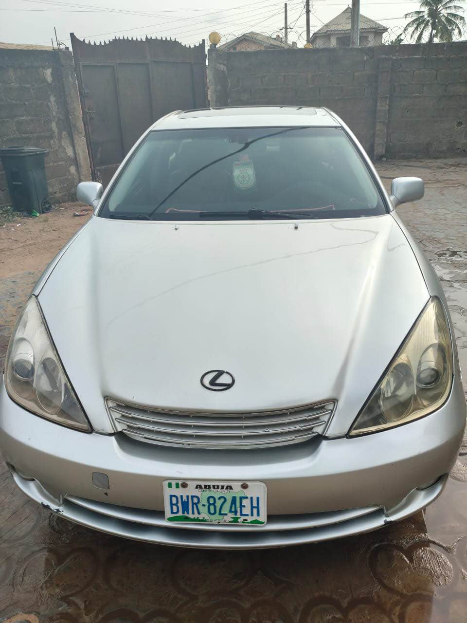 A picture of Lexus ES 330