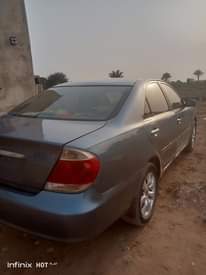 A picture of Toyota camry 04