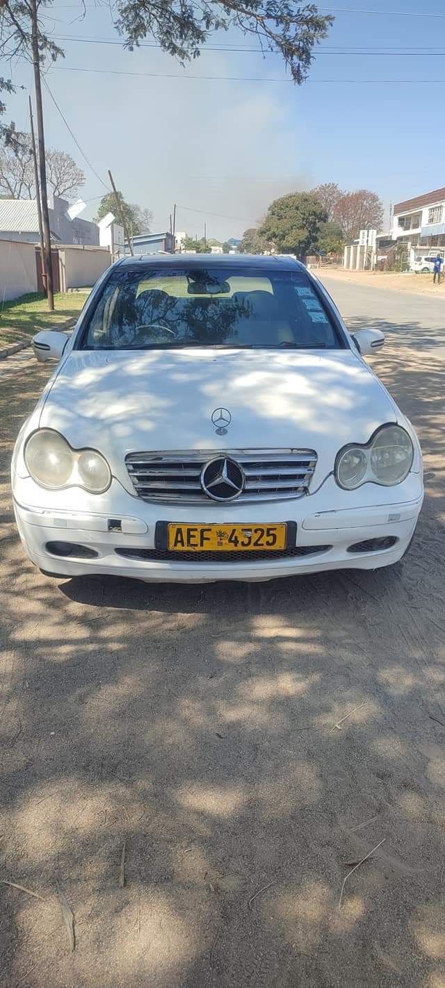 classifieds/cars mercedes