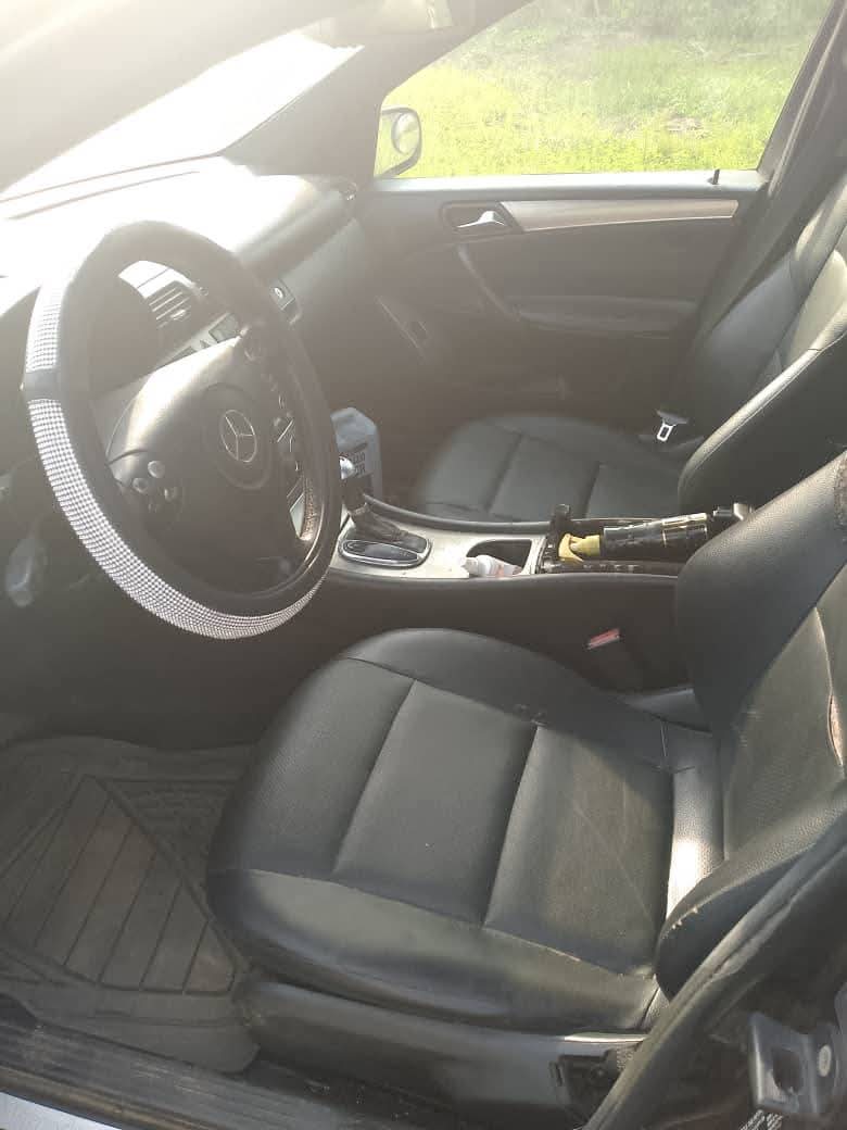 A picture of 2007 Mercedes Benz c class