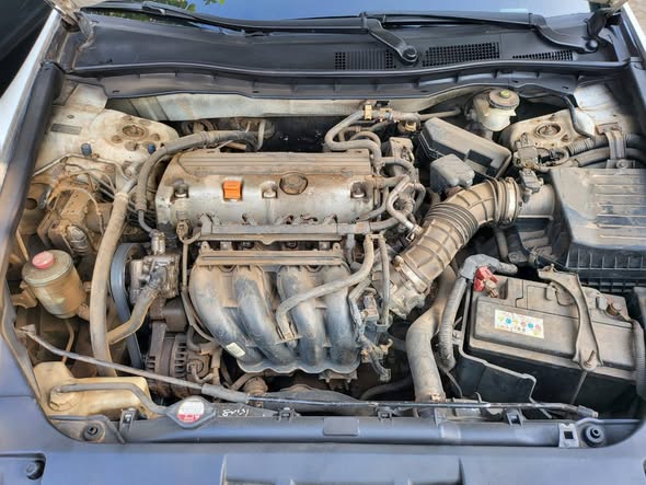 A picture of 09 honda accord register first body