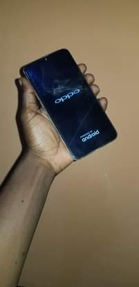 A picture of Oppo a7