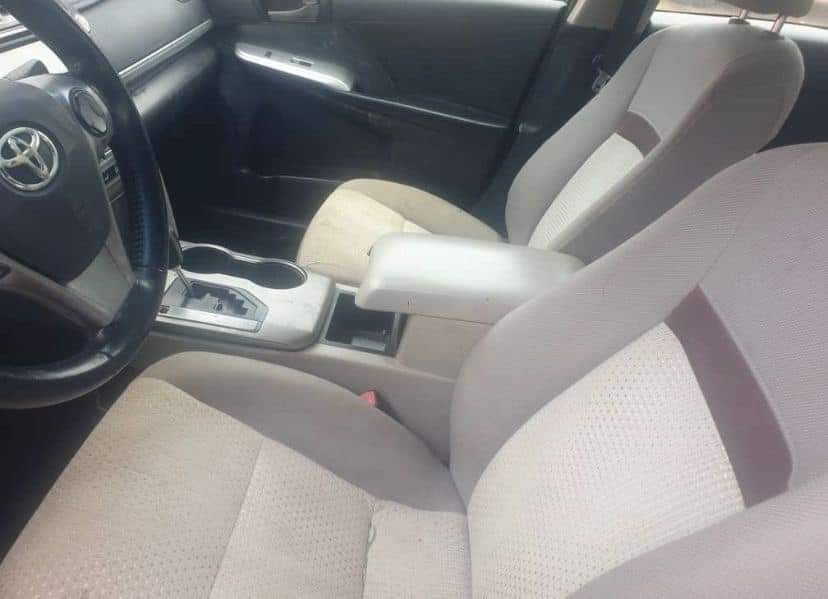 A picture of Clean Registered Toyota Camry SE 2014 model 7.5m net price